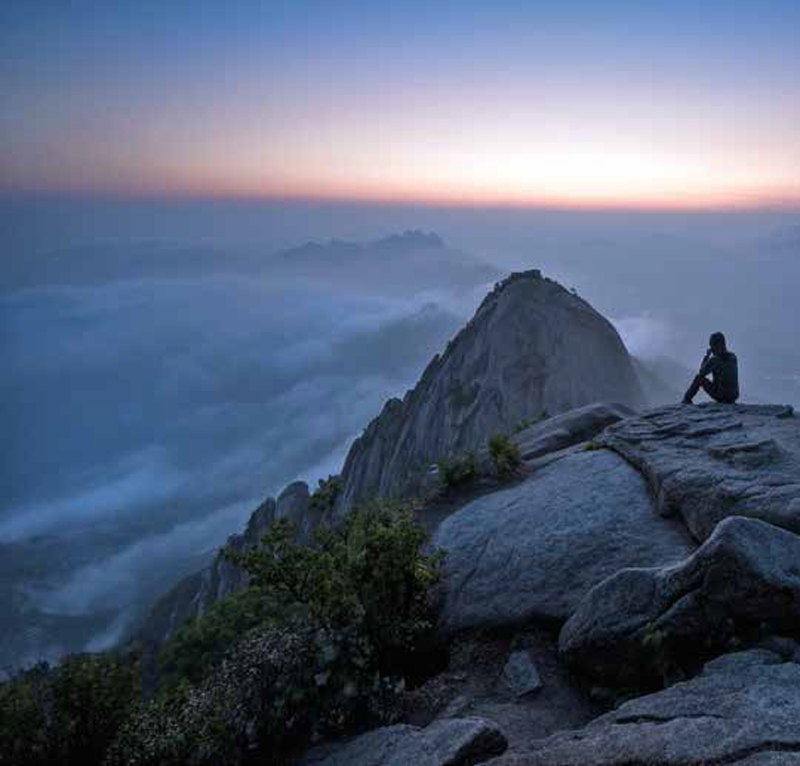 Amura,Corea del Sur,South Korea,Seúl,Busan,Isla Jeju,Villa de Bukchon Hanok, Bukhansan Mountain was designated national park in 1983.