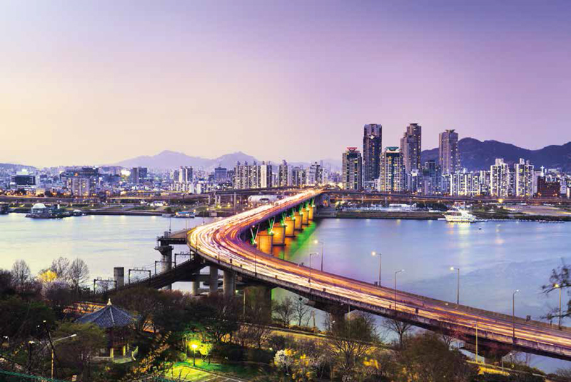 Amura,Corea del Sur,South Korea,Seúl,Busan,Isla Jeju,Villa de Bukchon Hanok, Cheongdam Bridge