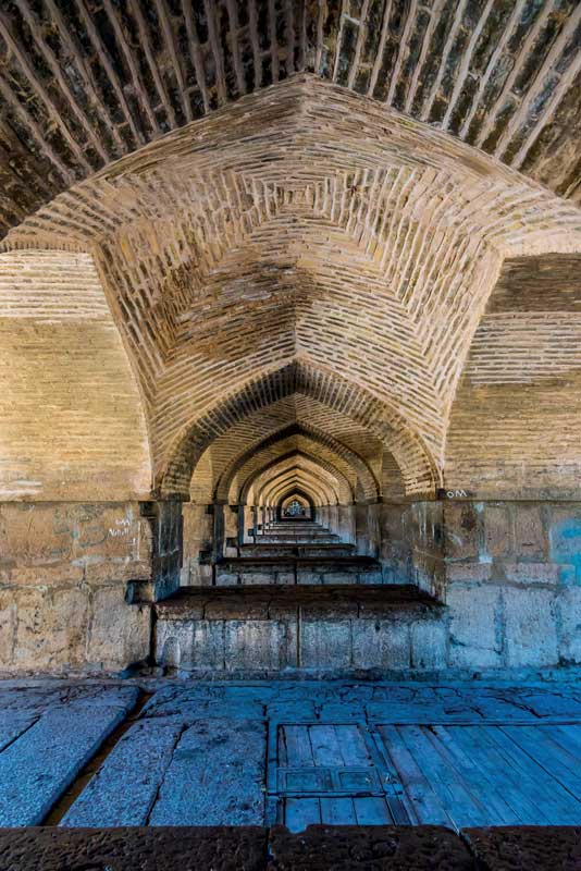 Amura,Irán,Un recorrido por la nación islámica, 