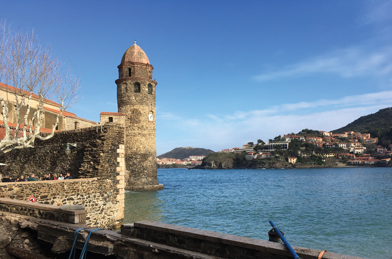 Amura,Agde,AmuraWorld,Amura Yachts,Cap d'Agde,Languedoc, En la ville encontraremos monumentos antiguos y modernos.