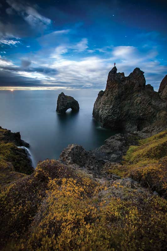 Amura,AmuraWorld,AmuraYachts,Groenlandia, La región tiene cabañas, nieve, mar y rocas volcánicas como en Disko Bay.