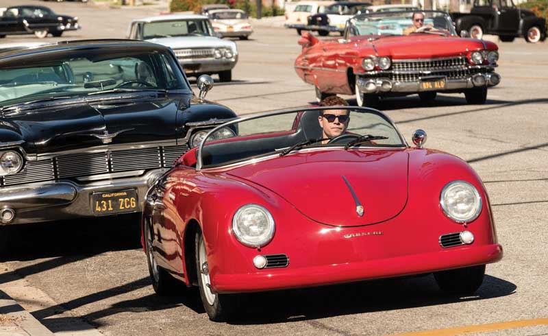 Amura, AmuraWorld,AmuraYachts,Groenlandia,Ford vs Ferrari, Matt Damon en escena en un Porsche 356. / Matt Damon on the set driving a 356 Porsche.