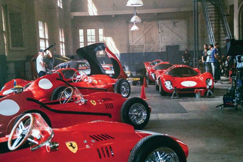 Amura, AmuraWorld,AmuraYachts,Groenlandia,Ford vs Ferrari, Algunos autos fueron prestados por coleccionistas americanos para darle vida a la fábrica de Ferrari en esta película. Varios millones de dólares en escena.