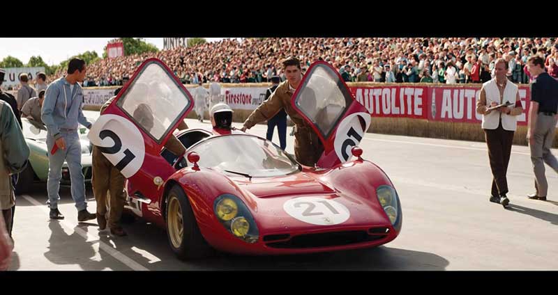 Amura, AmuraWorld,AmuraYachts,Groenlandia,Ford vs Ferrari, Escena donde aparece el Ferrari que fue principal competidor de Ken Miles durante la película. / Scene where the Ferrari that was main competitor of Ken Miles during the movie.