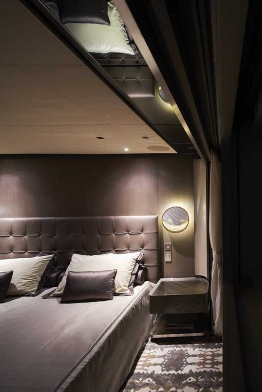 Amura, Amura World,Australia,Australia Occidental,Tankoa S501 Hybrid, The master suite is located on the main deck