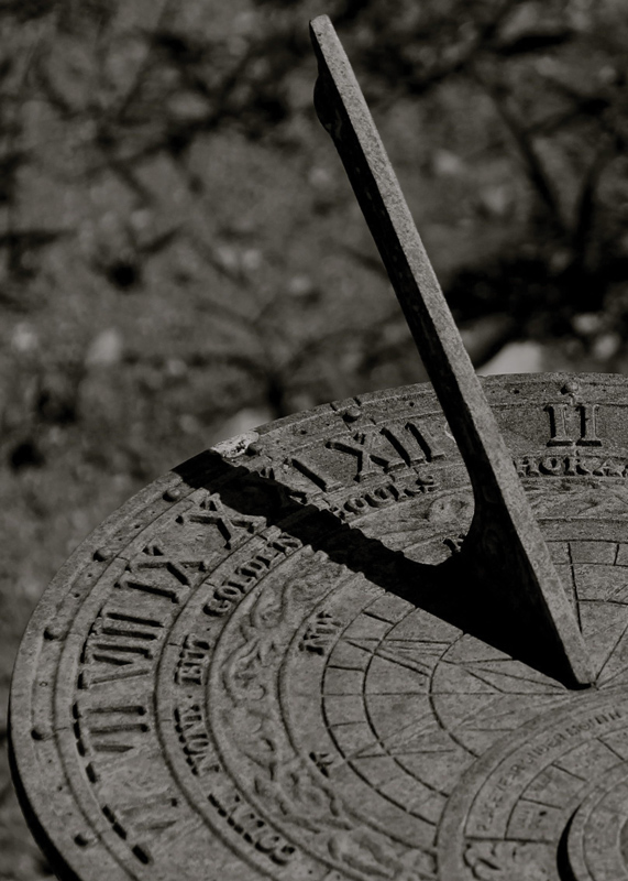 Amura, Amura World,Homenaje a la vida,Re/Flexión del Tiempo, Sundials were used in Egypt, Babylon, Greece, and Rome.