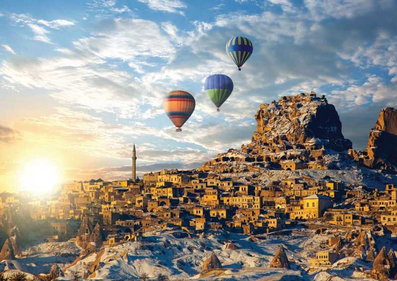 Amura,AmuraWorld,AmuraYachts,Capadocia, Balloons floating over Cappadocia symbolize a trip to this unique region.
