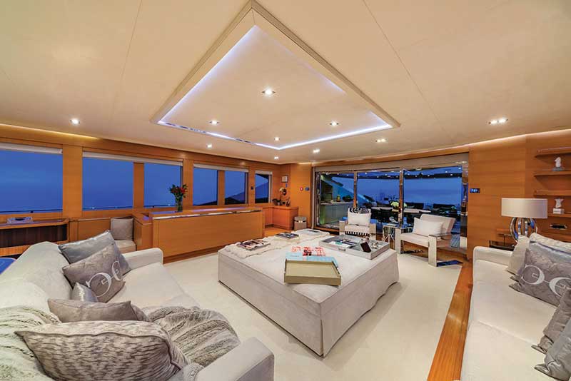 Amura,AmuraWorld,AmuraYachts,Top 10: Destinos para esquiar,Monaco Yacht Show 2021, The latest interior design was showcased.