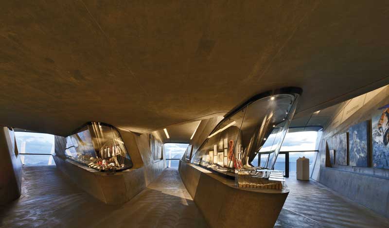 Amura,AmuraWorld,AmuraYachts,Top 10: Destinos para esquiar,Las bellas artes en blanco, The Messner Mountain Museum, a legacy of Zaha Hadid.