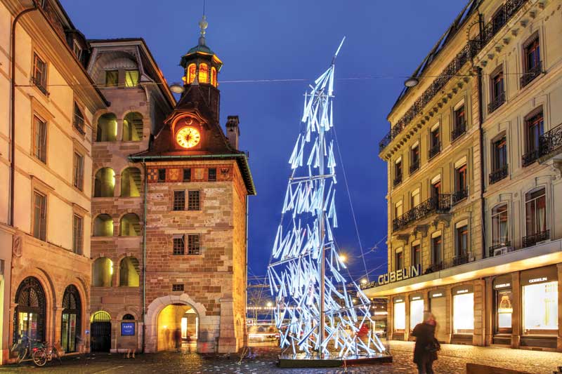 Amura,AmuraWorld,AmuraYachts,Gstaad,Geneva,Montreux, Scene of the Swarm Geneva Luz Light Festival.