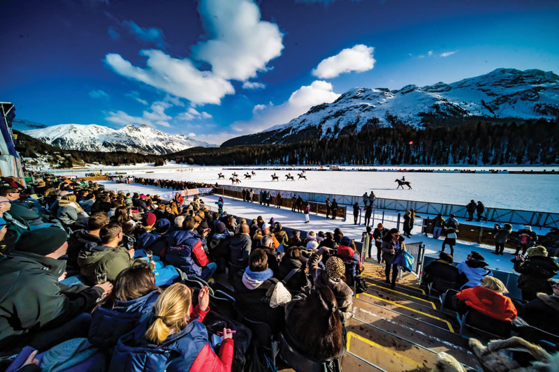 Amura,AmuraWorld,AmuraYachts,Tasmania,Polo, El Snow Polo World Cup St. Moritz Trophy atrae anualmente a miles de aficionados. / 6. The annual Snow Polo World Cup St. Moritz Trophy draws thousands of fans.